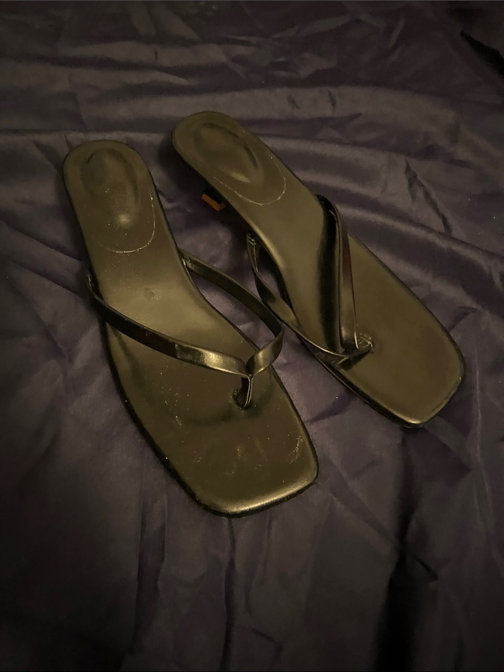 Minimalist Black Square-Toe Thong Heels